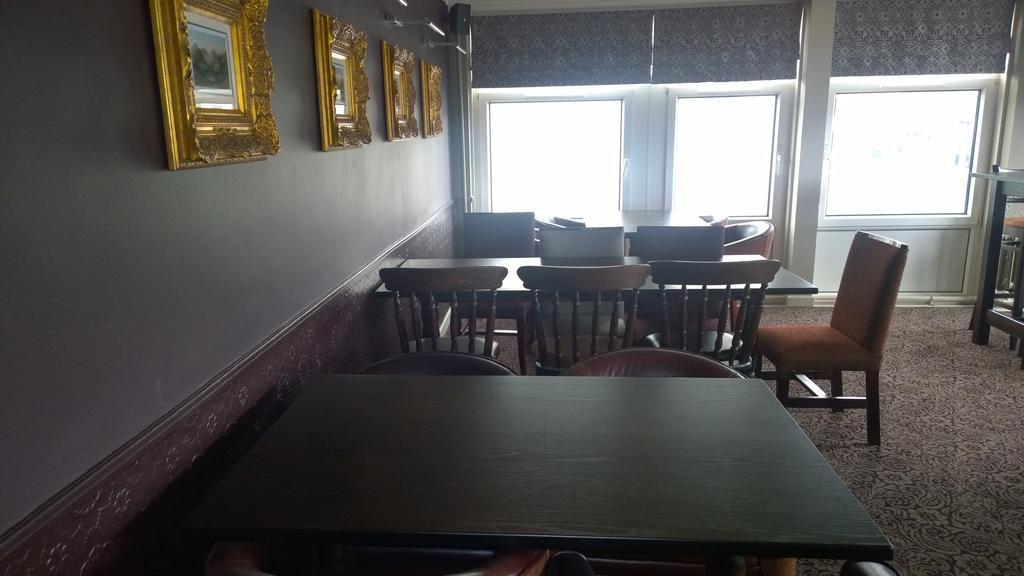 סטורנוויי The Crown Inn מראה חיצוני תמונה